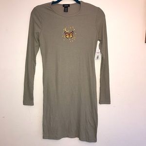 Justify Never Worn Light Olive Green Knit Rib Butterfly Embroidered Dress Medium